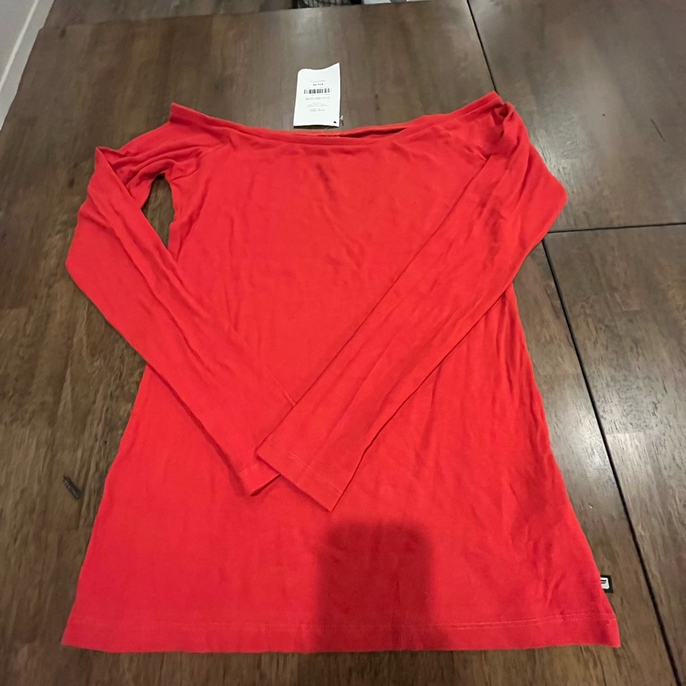 Fabletic off the shoulder ribbed long sleeve